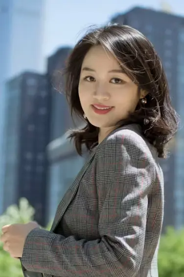 Sarah Chen - VDraw AI